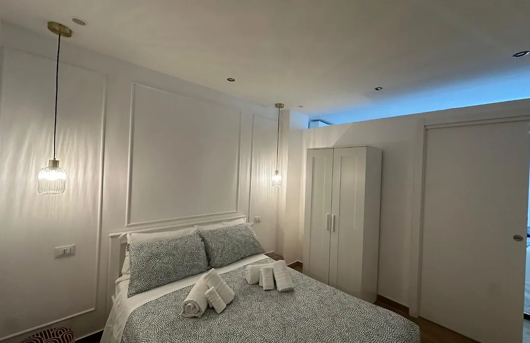 Glamour Home-1